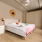 Standing 4 Et 4 Salles De Bains Face Marche De Wazemmes Apartamento